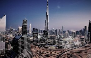 دبي تتعرض لـ 