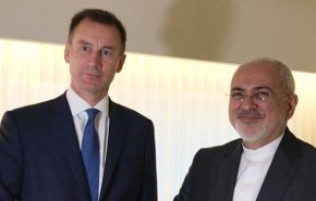 سفر جرمی هانت به تهران/ دیدار با ظریف و شمخانی 