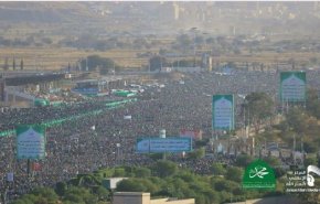 میلیو‌ن ها یمنی میلاد پیامبر اکرم (ص) را جشن گرفتند +عکس
