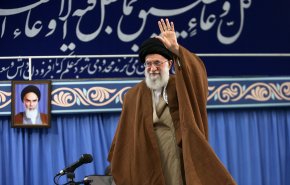 دیدار مسئولان نظام و میهمانان کنفرانس وحدت اسلامى‌ با رهبر انقلاب
