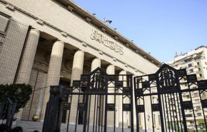 مصر تدرج 4 من عائلة قيادي إخواني بقوائم الإرهاب