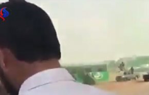 مانور نظامی عجیب پلیس عربستان سعودی + فیلم