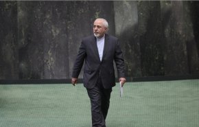 طرح استیضاح ظریف از حد نصاب افتاد
