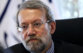 لاریجانی: بودجه 98 باید براساس قطع وابستگی به نفت باشد