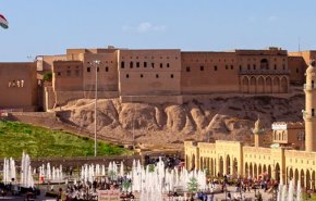 بالصور..انهيار جزء من قلعة اربيل التاريخية لهذا السبب
