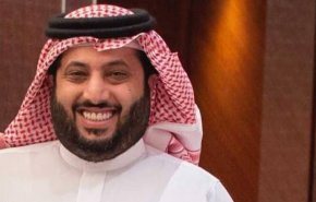 شاهد.. آل الشيخ يستفز جماهير الأهلي المصري