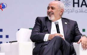 فیلم | واکنش جالب ظریف به سوالی درباره ادعای دخالت ایران در منطقه/ من از آنها می خواهم کمتر بی قانونی کنند