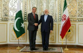 وزیر خارجه پاکستان با ظریف دیدار کرد