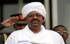 عمر البشیر وارد دوحه شد
