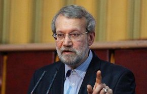 لاريجاني: محاولات خائبة لبعض انظمة المنطقة للتغلغل بين القوميات الإيرانية