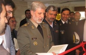 وزير الدفاع يدشن خطوط انتاج معدات إلكترونية متطورة