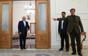 سفیر جدید ونزوئلا در تهران رونوشت استوارنامه خود را تقدیم ظریف کرد