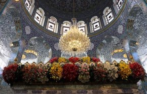 گل آرایی حرم «حضرت زینب» سلام الله علیها