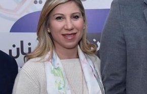 بالصور/ فضيحة مدوية... نائبة في تيار المستقبل تبيع لبنان للسعودية!