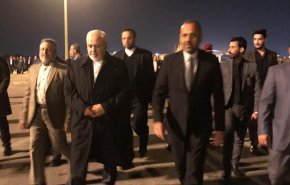 ظریف از سلیمانیه عازم نجف و کربلا شد