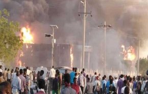 دبیرکل حزب الامه سودان بازداشت شد
