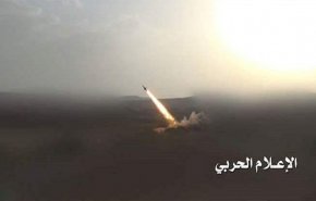 یمن جنوب عربستان را با موشک هدف قرار داد