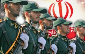 تصاویری تکان دهنده از انتظار خانواده های شهدای عملیات تروریستی زاهدان