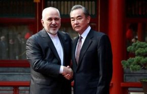 وزیر خارجه چین به ظریف: در مونیخ با صدای بلند از حقوق ایران دفاع کردید
