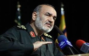سردار سلامی: ترامپ غرب را به افول می‌برد/ زمینه‌های شکل‌گیری تمدن نوین اسلامی فراهم شده است
