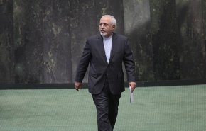 نامه جمعی از نمایندگان مجلس درباره استعفای ظریف
