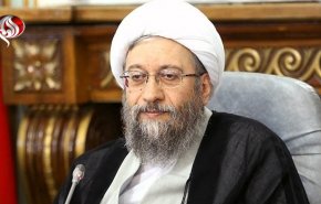 شایعه مهاجرت آیت‌الله آملی لاریجانی به نجف تکذیب شد