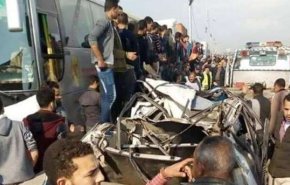  حادث 'مفجع' يخلف عشرات القتلى والجرحى على طريق رئيسي في مصر