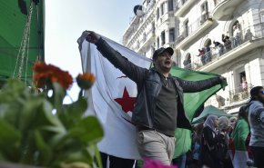 الجزایر در آستانه انفجار
