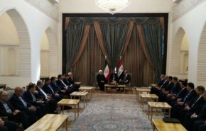 دیدار روحانی و برهم صالح در کاخ السلام بغداد آغاز شد