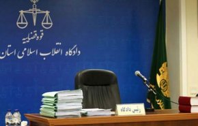پسر هشت ساله، تنها در یک بانک 242 حساب بانکی دارد