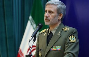 وزیر دفاع: دیگر اجازه نخواهیم داد جنگی رخ دهد/ توان دفاعی کشور را برای حفاظت از صلح افزایش می دهیم