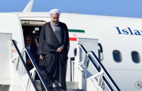 روحانی وارد  عسلویه شد