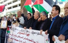 وقفة جماهيرية في نابلس تضامنا مع الأسرى