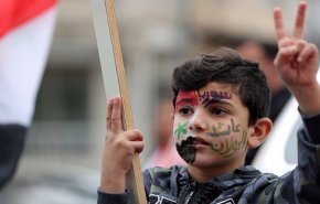 برغم لجاجت ترامپ اهالی جولان سرود سوریه را خواندند