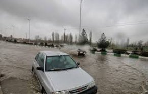 آماده باش کامل پلیس تهران/ تشکیل چهار قرارگاه ویژه برای مقابله با هرگونه سیلاب احتمالی