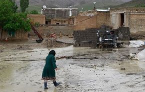 کمک نقدی مراجع تقلید به سیل‌زدگان
