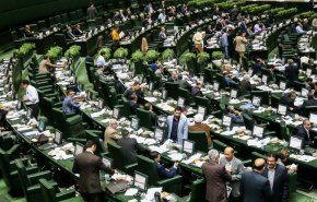 طرح دو فوریتی تقویت جایگاه سپاه پاسداران انقلاب اسلامی در برابر آمریکا/ تروریستی قلمداد کردن نیروهای امنیتی و اطلاعاتی آمریکا در غرب آسیا