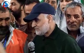 لحظاتی دیده نشده از گفتگوهای سردار سلیمانی با خبرنگاران