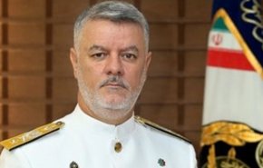 فرمانده نیروی دریایی ارتش عازم چین شد
