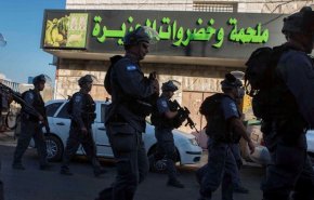 حمله نظامیان صهیونیست به مجموعه ورزشی فلسطینی ها