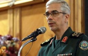 پیام تبریک رئیس ستادکل نیروهای مسلح به سرلشکر سلامی