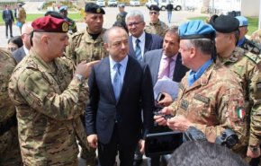 وزیر دفاع لبنان در مرز فلسطین اشغالی با مدیرکل یونیفل دیدار کرد
