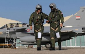 مصر تتسلم مقاتلات رافال إضافية بصواريخ أمريكية