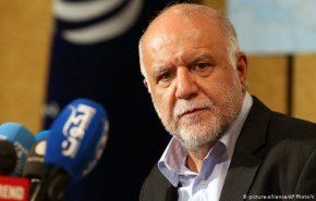 وزیر نفت: عربستان و امارات درباره ظرفیت‌های نفتی خود بزرگ نمایی می‌کنند