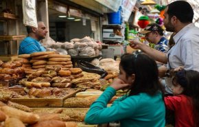 العلماء يحذرون من مواد خطرة موجودة في الخبز!
