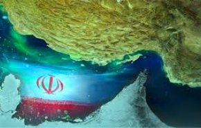 پست اینستاگرامی ظریف بر فراز خلیج فارس
