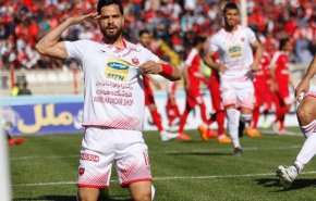 تساوی پرسپولیس مقابل تراکتورسازی/ پرسپولیس 4 امتیاز تا قهرمانی