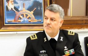 فرمانده نیروی دریایی ارتش ایران وارد مسکو شد
