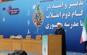 قدرت های زورگو با ترویج ایران هراسی زمینه تحریم را فراهم کردند/ رژیم اسرائیل و عربستان در سال 93 نگذاشتند توافق هسته ای دائمی شود