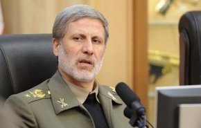 وزیر دفاع: تحریم فروش نفت ایران شکست می خورد